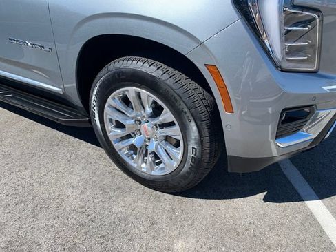 Used 2026 GMC Yukon Denali w/ LPO, Floor Liner Package AWD/4WD image 5