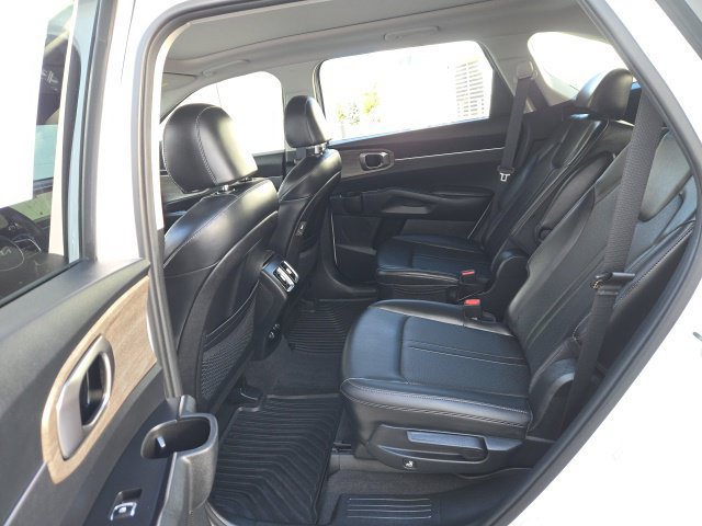 Used 2023 Kia Sorento X-Line EX AWD/4WD image 19
