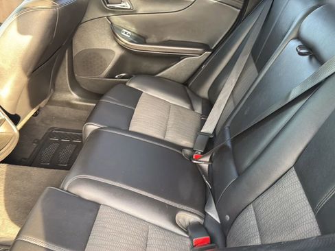 Used 2020 Chevrolet Impala LT FWD image 45