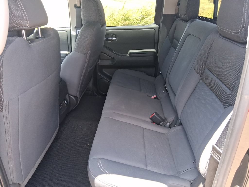 Used 2024 Nissan Frontier SV w/ SV Convenience Package RWD image 11