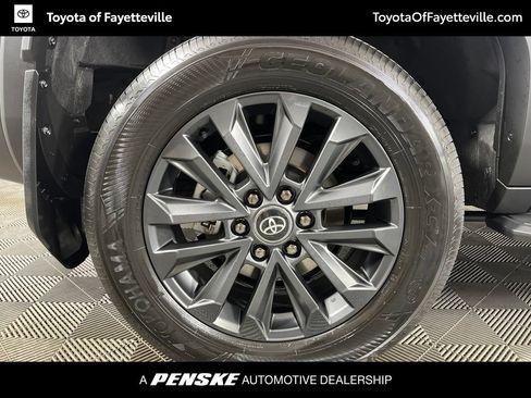 Certified 2025 Toyota Land Cruiser w/ Premium Package AWD/4WD image 21