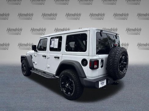 Used 2022 Jeep Wrangler Unlimited Sport w/ Sun And Sound Package AWD/4WD image 7
