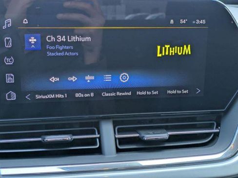 New 2026 Chevrolet Trax LT image 17