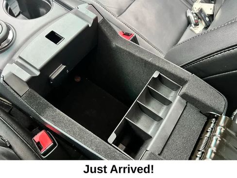 Used 2016 Ford Explorer Platinum image 47