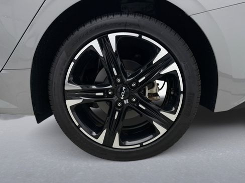 Used 2024 Kia K5 GT-Line image 11