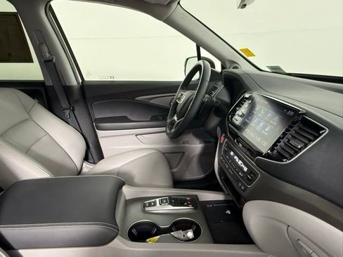 Used 2025 Honda Ridgeline RTL image 50