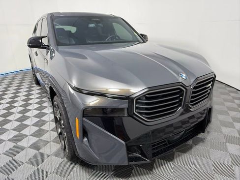 Used 2024 BMW XM image 15