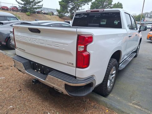 Used 2025 Chevrolet Silverado 1500 LTZ w/ Z71 Off-Road Package AWD/4WD image 7
