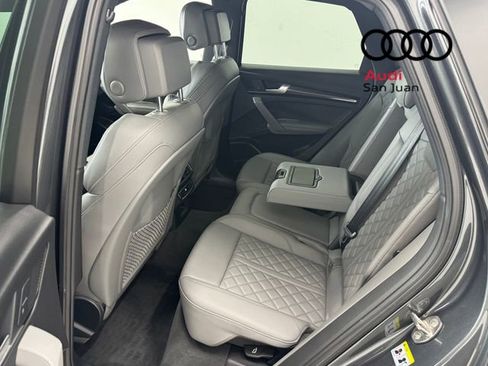 Certified 2018 Audi SQ5 Prestige w/ Prestige Package AWD/4WD image 27