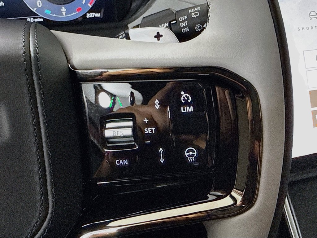 New 2026 Land Rover Range Rover Velar S AWD/4WD image 13
