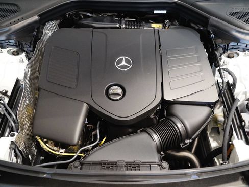 New 2027 Mercedes-Benz GLC 300 4MATIC image 31