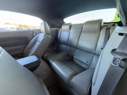 Used 2009 Ford Mustang Premium image 11