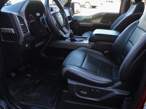 Used 2018 Ford F150 Raptor w/ Equipment Group 802A Luxury image 16