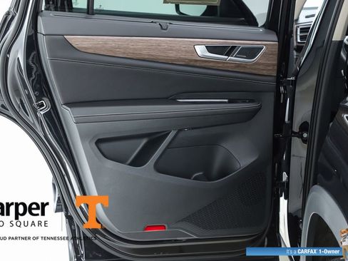 Used 2025 Volkswagen Atlas SEL Premium R-Line AWD/4WD image 17