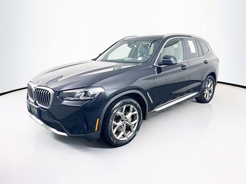 Used 2023 BMW X3 sDrive30i w/ Premium Package image 3