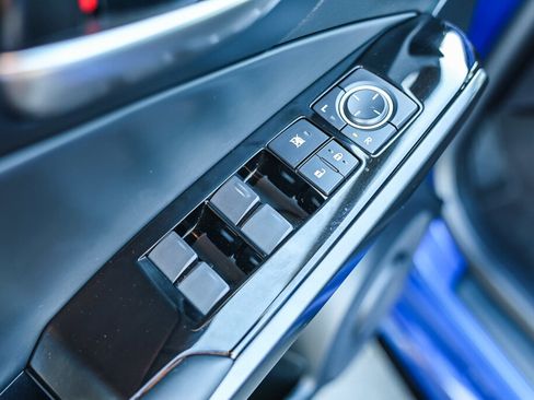 Used 2025 Lexus IS 300 image 10