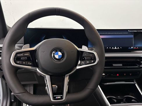 New 2026 BMW 330i xDrive Sedan w/ M Sport Package AWD/4WD image 22