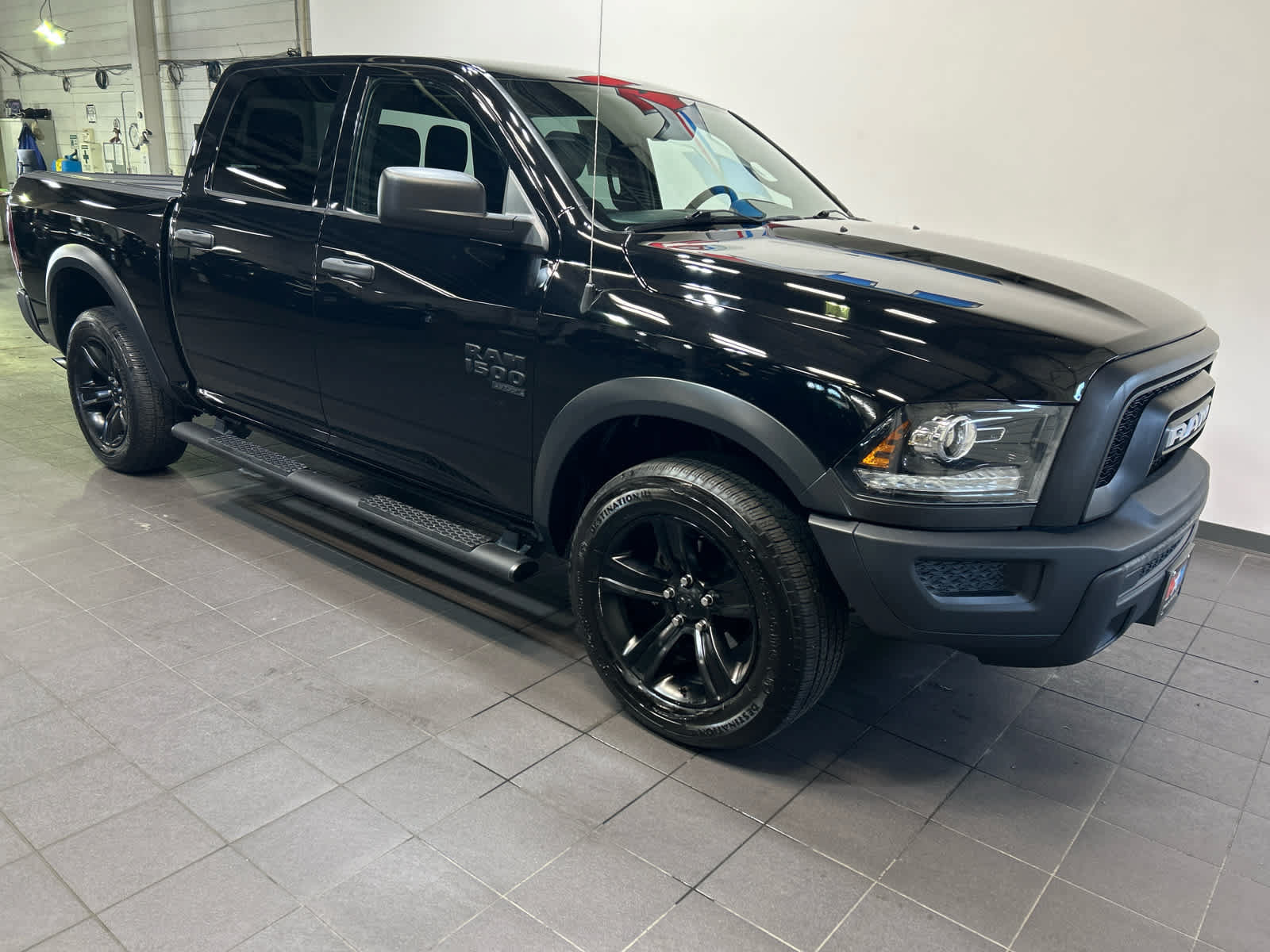 Used 2022 RAM 1500 Warlock w/ Electronics Group AWD/4WD image 2