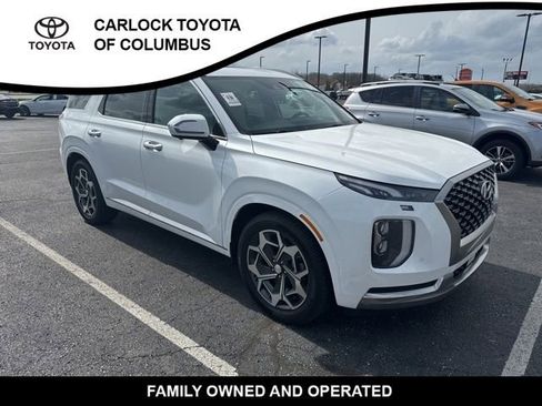 Used 2022 Hyundai Palisade Calligraphy image 3