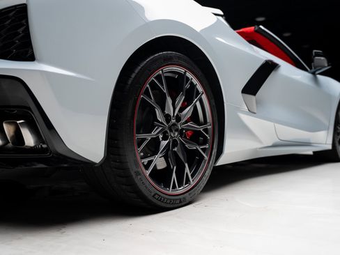 Used 2023 Chevrolet Corvette Stingray Premium Cpe w/ Z51 Performance Package RWD image 72