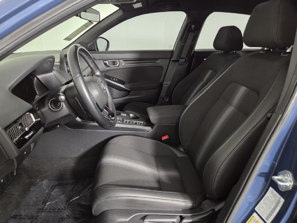 Used 2025 Honda Civic Sport image 9