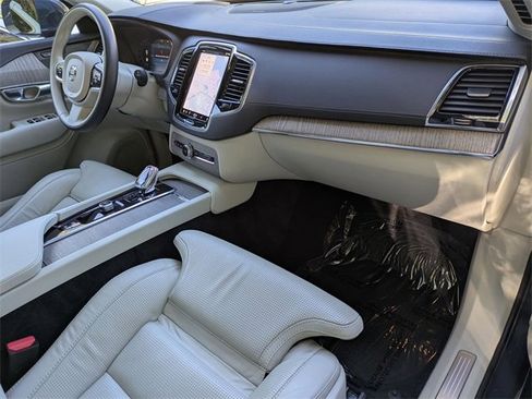 Certified 2023 Volvo XC90 B6 Ultimate image 29