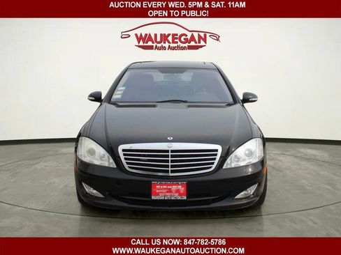Used 2009 Mercedes-Benz S 550 4MATIC image 2