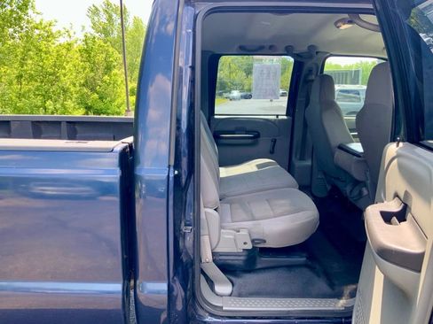 Used 2006 Ford F250 XL RWD image 18