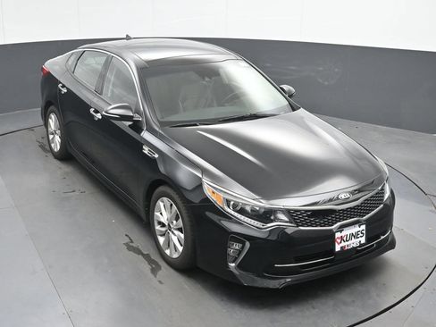 Used 2018 Kia Optima EX w/ Technology Package FWD image 33