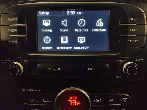 Used 2017 Kia Soul + image 25