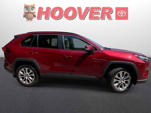 Used 2024 Toyota RAV4 XLE Premium FWD image 2