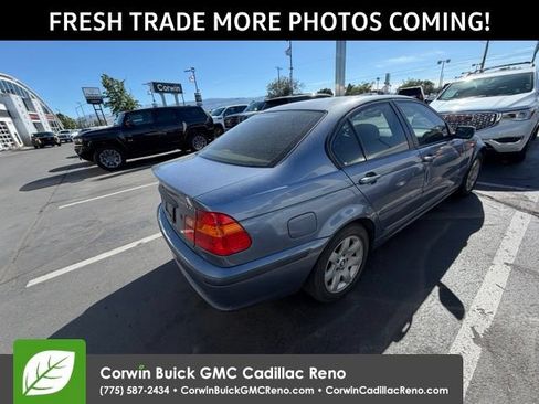 Used 2005 BMW 325xi Sedan AWD/4WD image 6