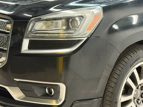 Used 2013 GMC Acadia Denali image 4