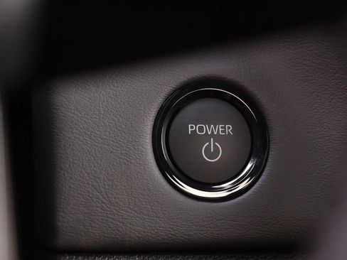 New 2026 Toyota Tundra Platinum AWD/4WD image 15