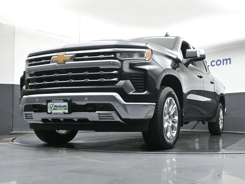 Used 2024 Chevrolet Silverado 1500 LTZ w/ LTZ Convenience Package II image 6