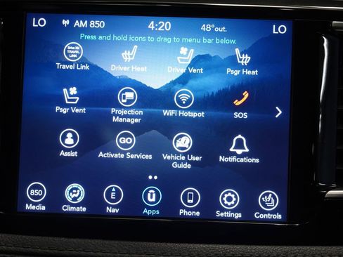 Used 2020 Chrysler Pacifica Limited FWD image 21