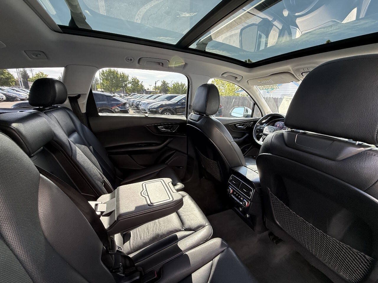 Used 2019 Audi Q7 3.0T Prestige AWD/4WD image 20