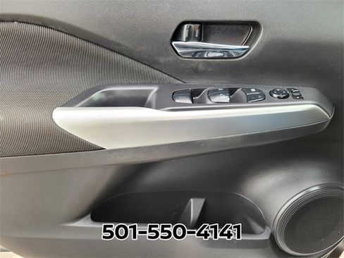 Used 2019 Nissan Kicks SV image 31