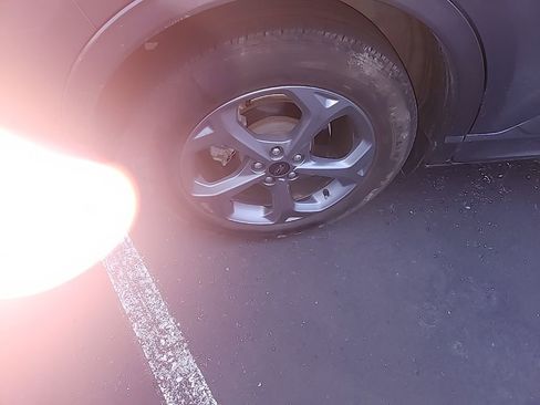 Used 2024 Ford Escape ST-Line image 3