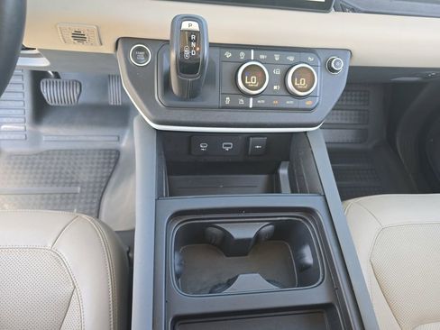 Certified 2023 Land Rover Defender 110 S AWD/4WD image 28