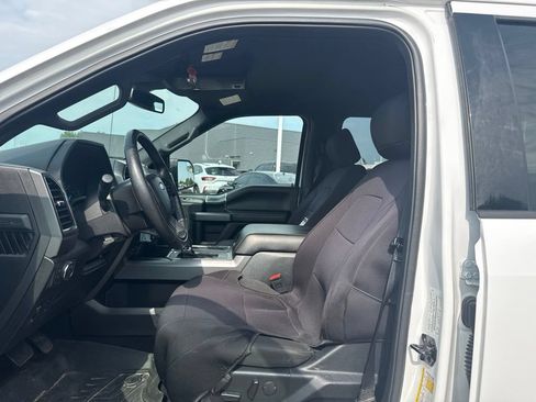 Used 2019 Ford F150 XLT w/ Equipment Group 302A Luxury AWD/4WD image 14