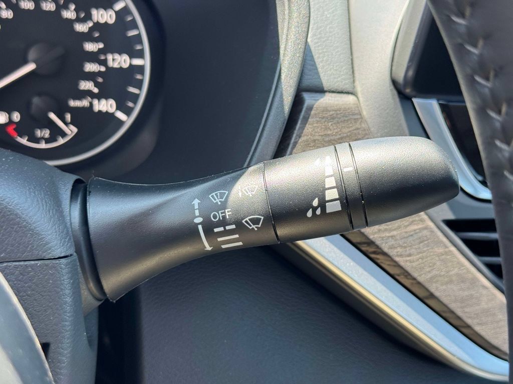 Certified 2025 Nissan Altima 2.5 SL FWD image 24