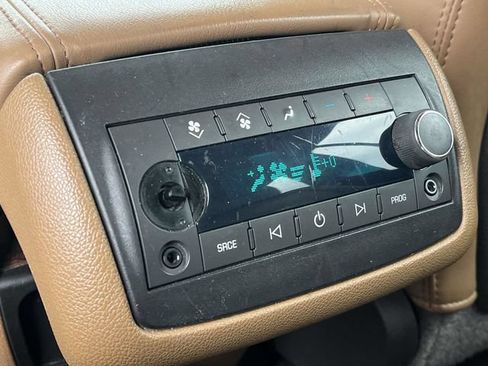 Used 2014 Buick Enclave Leather FWD image 21
