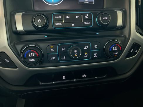 Used 2018 GMC Sierra 1500 SLE w/ Elevation Edition AWD/4WD image 19