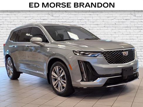 Certified 2023 Cadillac XT6 Premium Luxury w/ Technology Package image 6