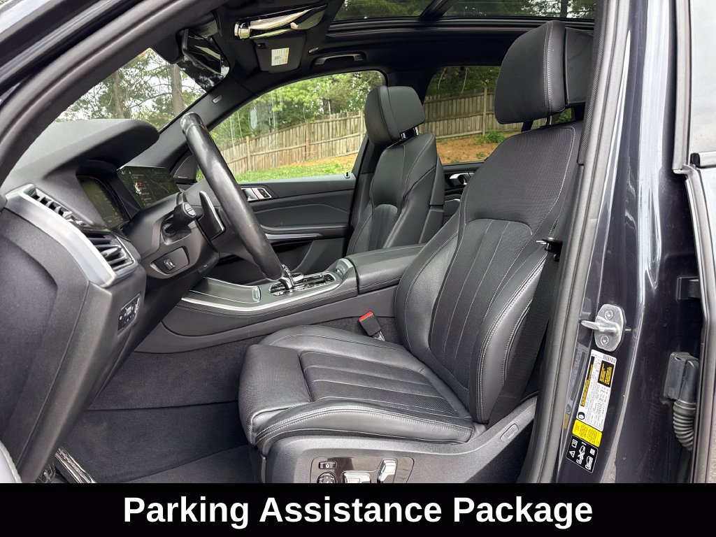 Used 2019 BMW X5 xDrive40i w/ M Sport Package AWD/4WD image 12