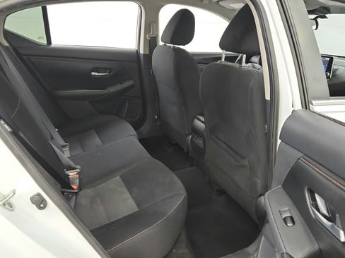 Used 2023 Nissan Sentra SR FWD image 28
