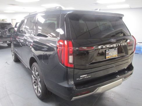 New 2025 Ford Expedition Platinum w/ Platinum Ultimate Package image 7