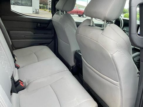 Used 2024 Toyota Tacoma SR5 AWD/4WD image 26