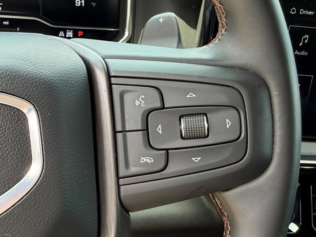 Used 2024 GMC Sierra 1500 AT4 w/ Technology Package AWD/4WD image 18